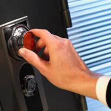 Advanced Locksmith Service Arvada, CO 303-481-7915 - sb-com-01